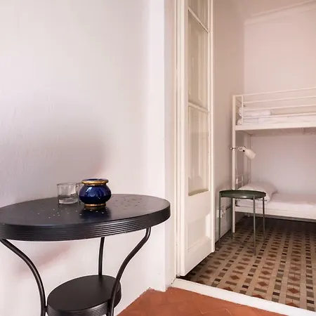 B32-sunny And Modernist For Groups In Center Appartamento *