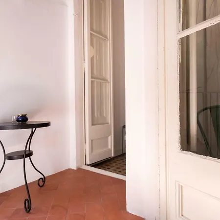 B32-sunny And Modernist For Groups In Center Appartamento