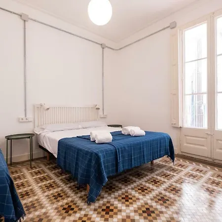 B32-sunny And Modernist For Groups In Center * Barcellona