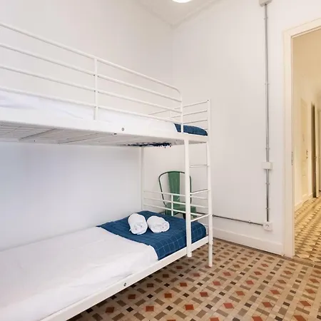 B32-sunny And Modernist For Groups In Center Lägenhet Barcelona