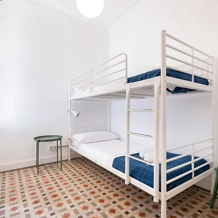B32-sunny And Modernist For Groups In Center * Barcellona