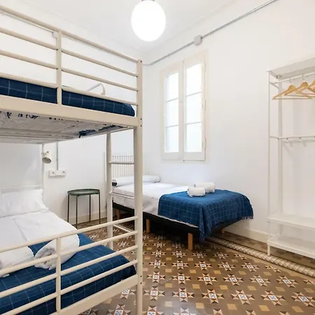 Appartamento B32-sunny And Modernist For Groups In Center Barcellona